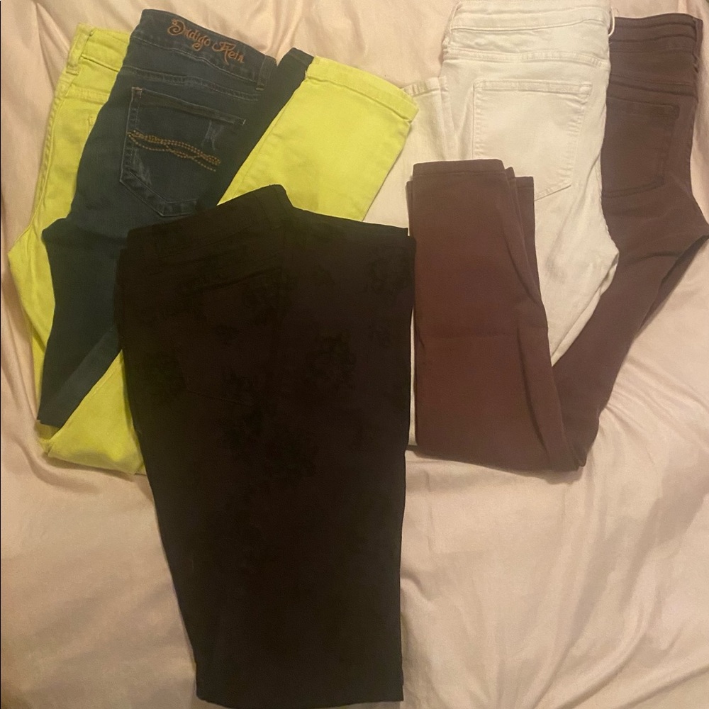 Woman’s Jean bundle